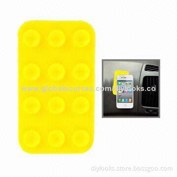 Super Sticky Non-slip Card Mat with Suction Cups
